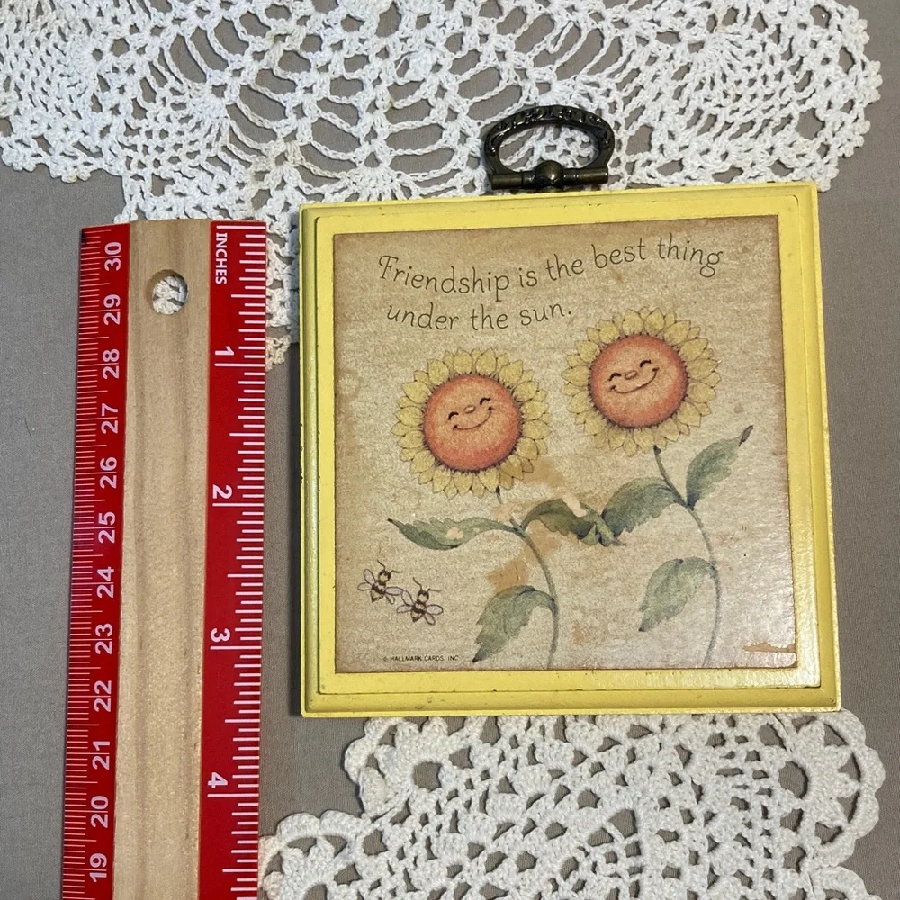 Vintage Sunflower Friendship Wall Plaque Hallmark